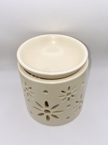 Wax Burner (Cream Daisy)